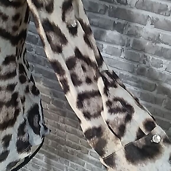 INC International Concepts sheer animal print button up blouse - Picture 13 of 14